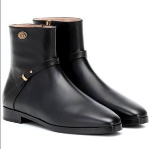 Gucci Calf Leather GG Enamel Logo Ankle Boots (599019) Size 39.5
